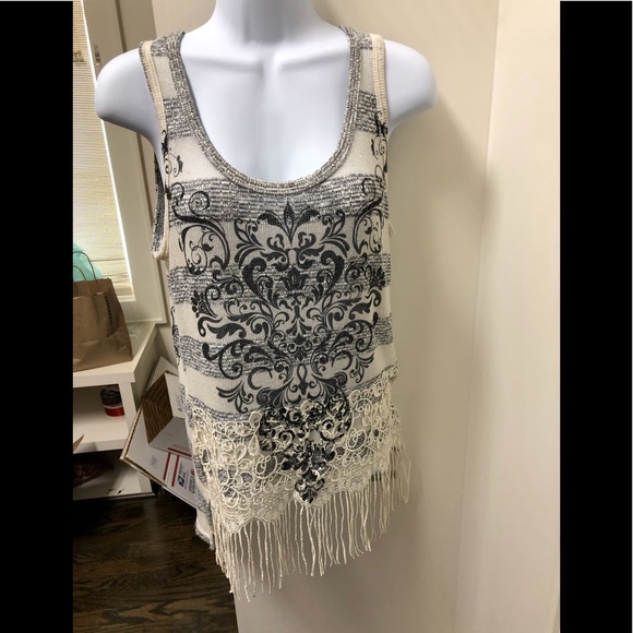 Angels & Diamonds Tops - 💝2/$8 Angels&Diamonds Top